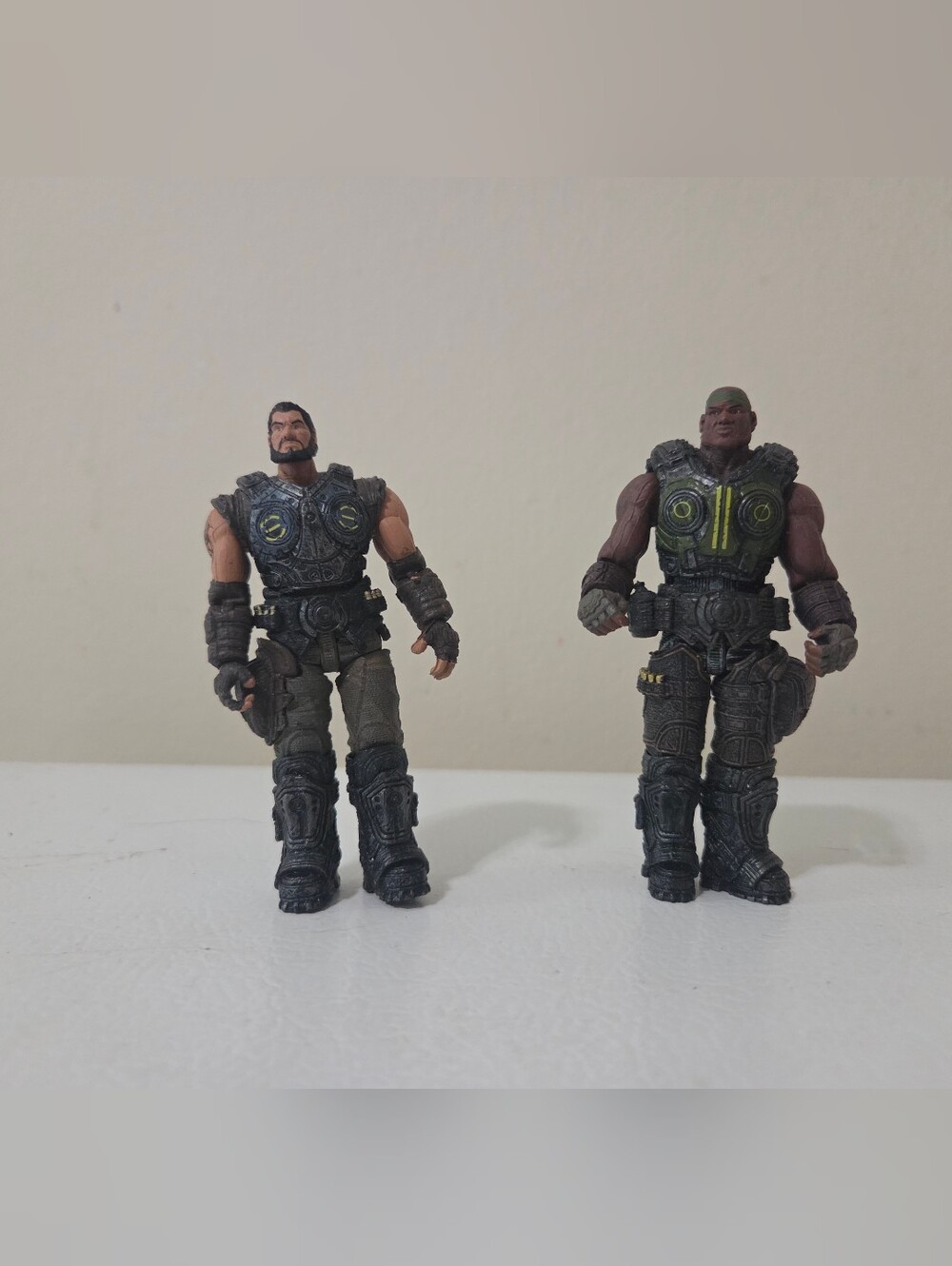 Neca Gears of War - 3 3/4 Scale Baird Action Figures Set Of 2